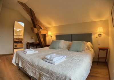 Chambre aquarelle - Grand Angle