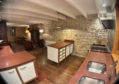 Cuisine suite - Grand angle